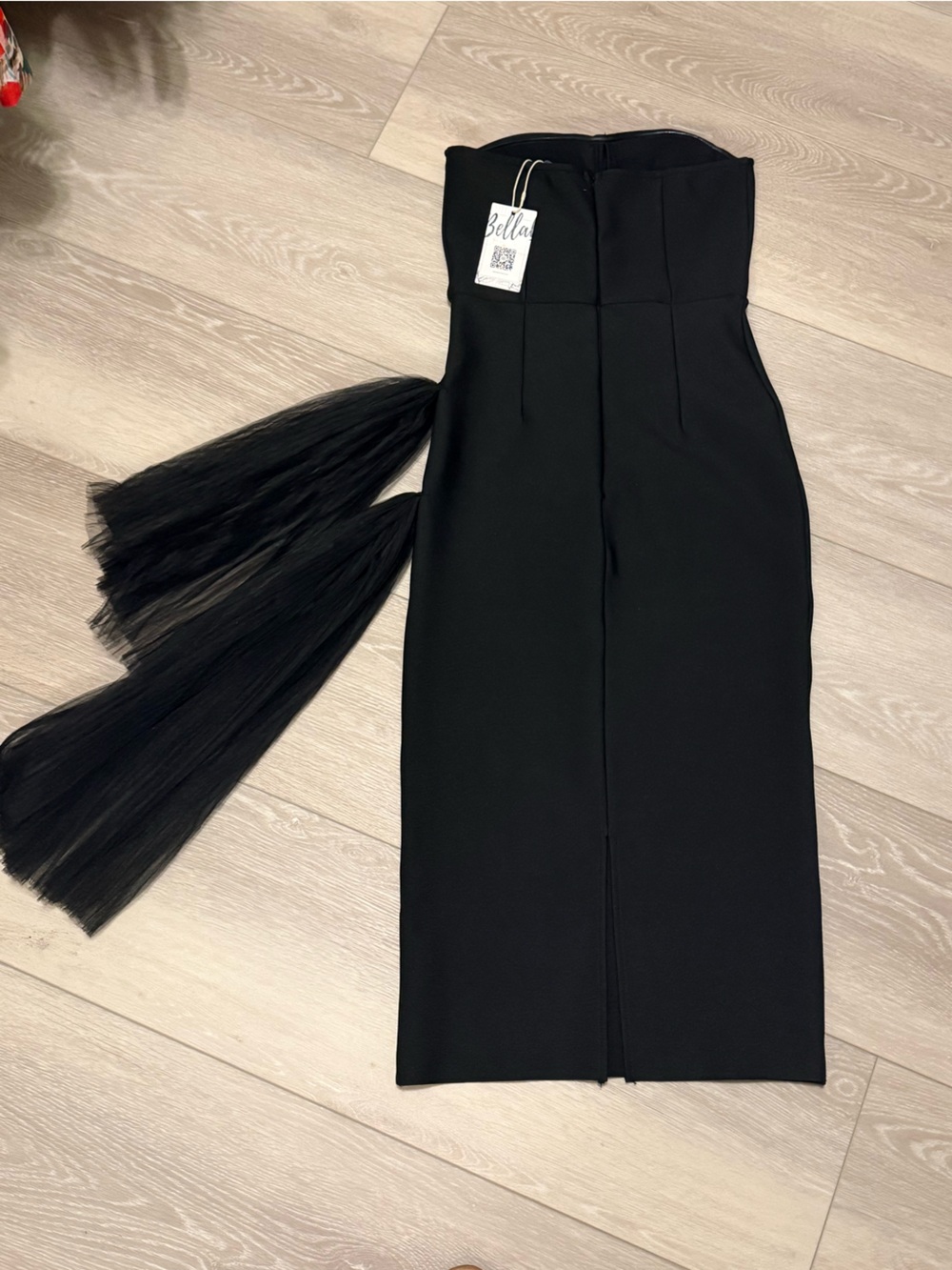Bella Barnett Classic Strapless Black Midi Dress NWT - Picture 3 of 11